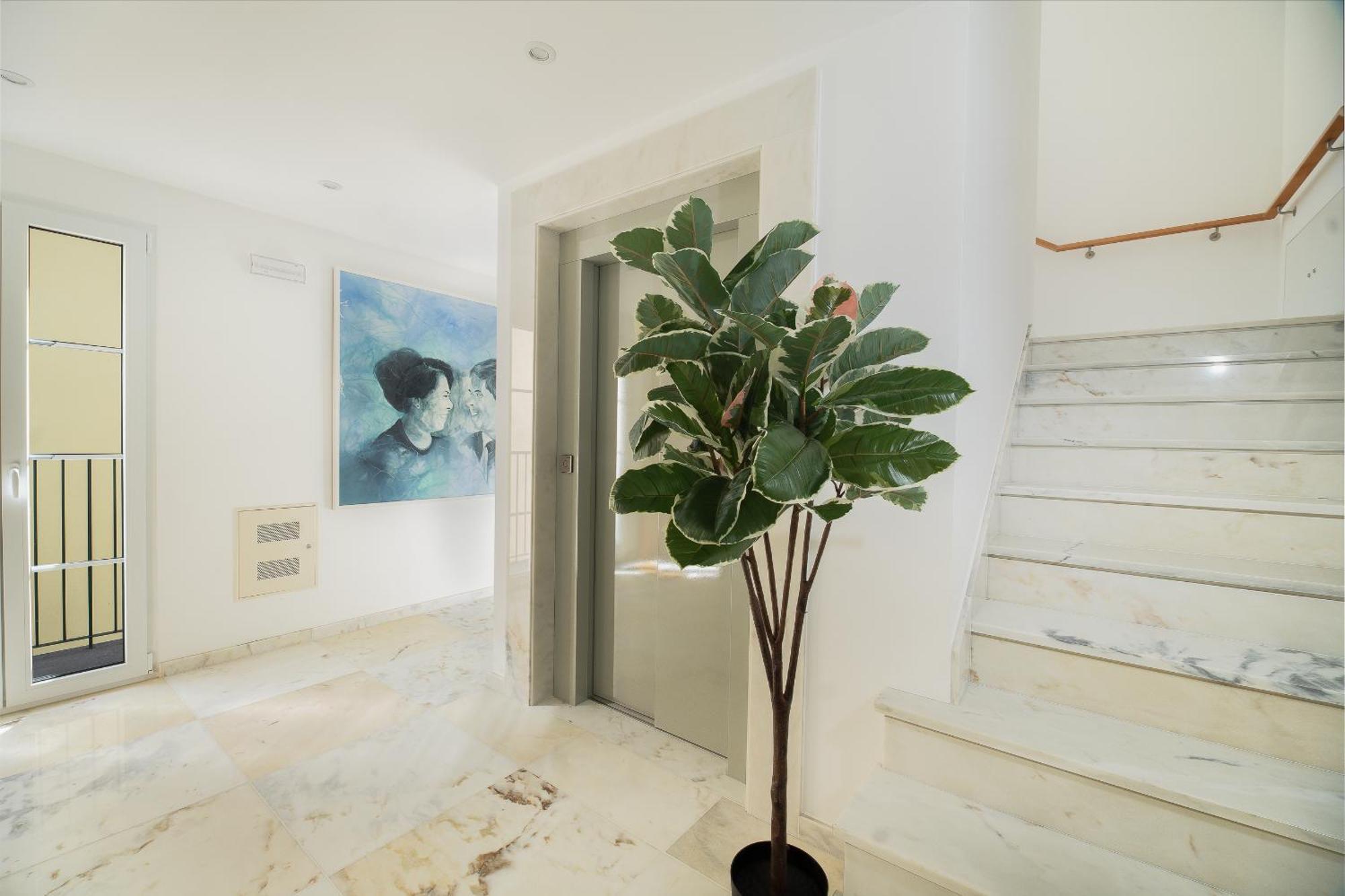 Apartamento Safira 102 *